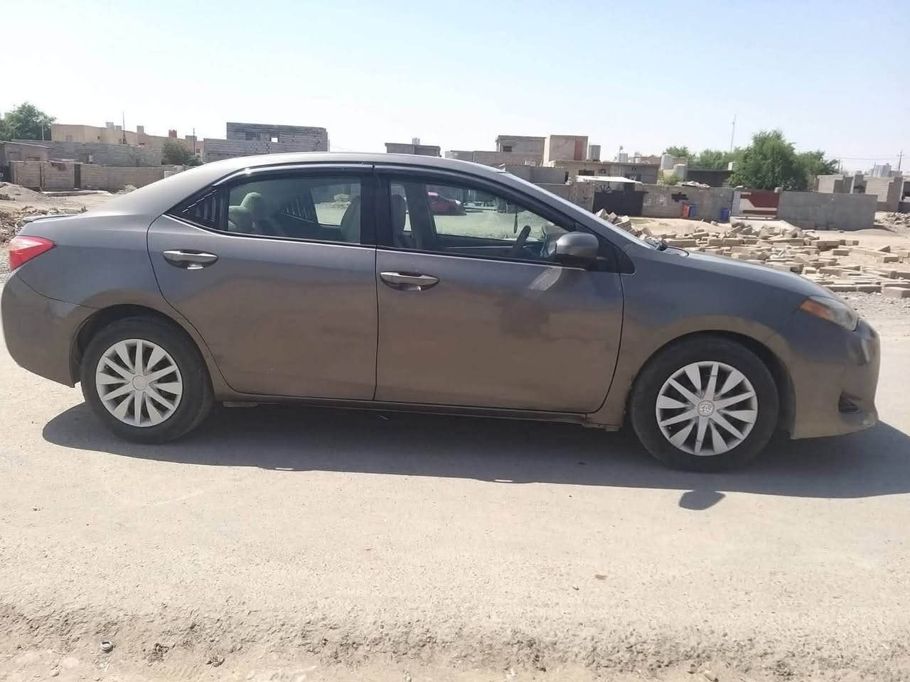 سلام عليكم
كورلا 2017 وارد امريكي 

رقمها سليمانيه 2028 شرط التحويل 

ضرر السياره 3 قطع 

محرك 1800 بدون تنقيص وبخار 

كير ممتاز 

مواصفات LE 

داخل لونين 

لونها جكليتي 

مكان صلاح الدين تكريت 

سعر117 بيها مجال

للتواصل ***********

حياكم الله
