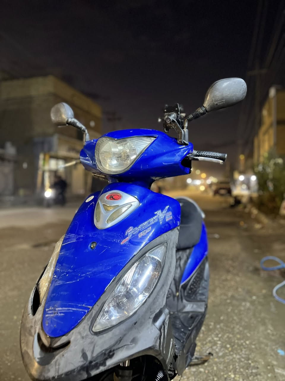 مستعجل
السلام عليكم جي فور نكره سلف شرط تخبل 
بس مفتوح بوشه فقط سعرها ٣٠٠ قفل قفل
مكاني ناصريه مركز 
رقمي ***********
