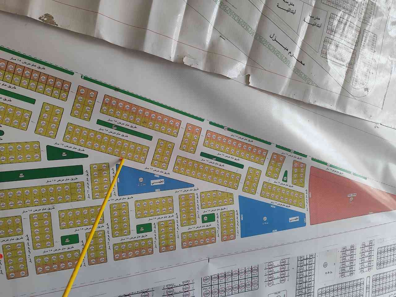 قطعه للبيع سند تحويل ثاني يوم مساحه 300 متر واجهيه 15 بصف الحواهري قريبه عل شارع عام صاده عل خدمات السعر 22
***********
***********
@إشارة
