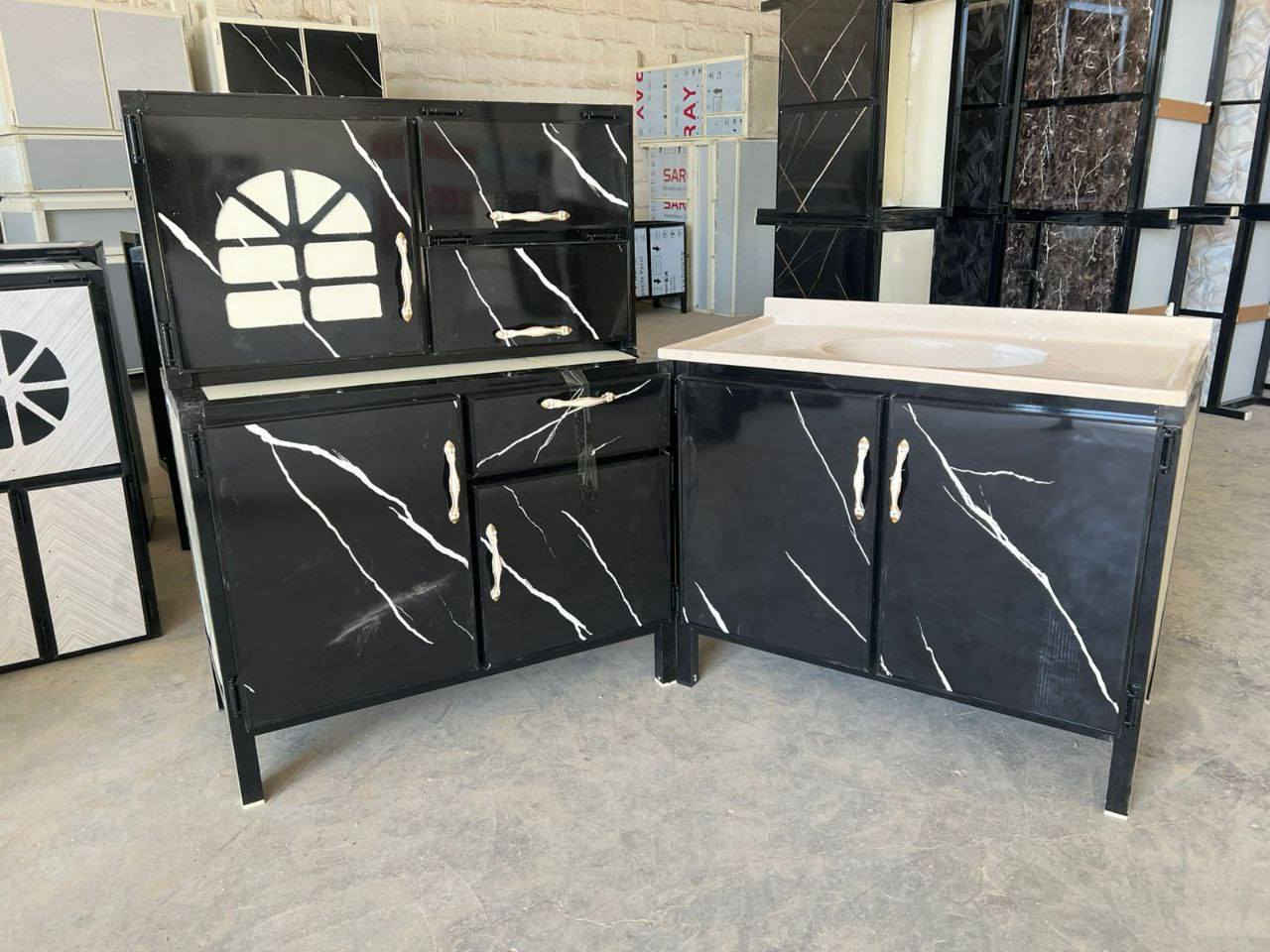 كاونتر3قطع قياس متر ب180اتفضلو خاص لاستفسار والحجز


**إذا كنت صاحب هذا الإعلان وتريد حذفه لأي سبب، رجاءا أرسل رسالة إلى الدعم الفني**