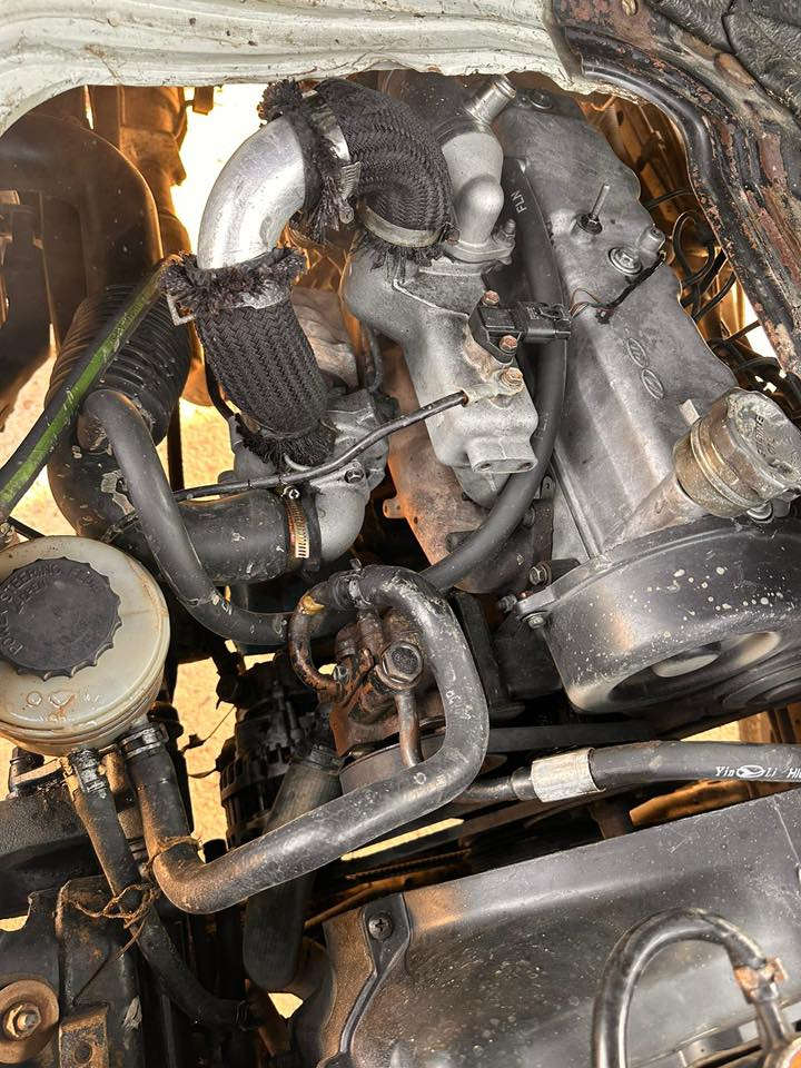 سلام عليكم
كيه حمل للبيع 

موديل 2007

رقم / ديالى تحويل ثاني يوم 

نوع المكينه \ مسكر / مشترك 

سياره جاهزه ونضيفه كلش 

تحويره خلفيه كامله 13 تاير + ويل 

تخم تايرات جدد 

عنوان بغداد معامل 

ملاحظة \ سياره بدون محجر 

وإذ اكو مراوس موديل حديث واطي فرق عادي 

السعر \ 95 وبيهه مجال حك الجيه 

***********

سياره بيهه صبغ بدي وشويه من الربع
