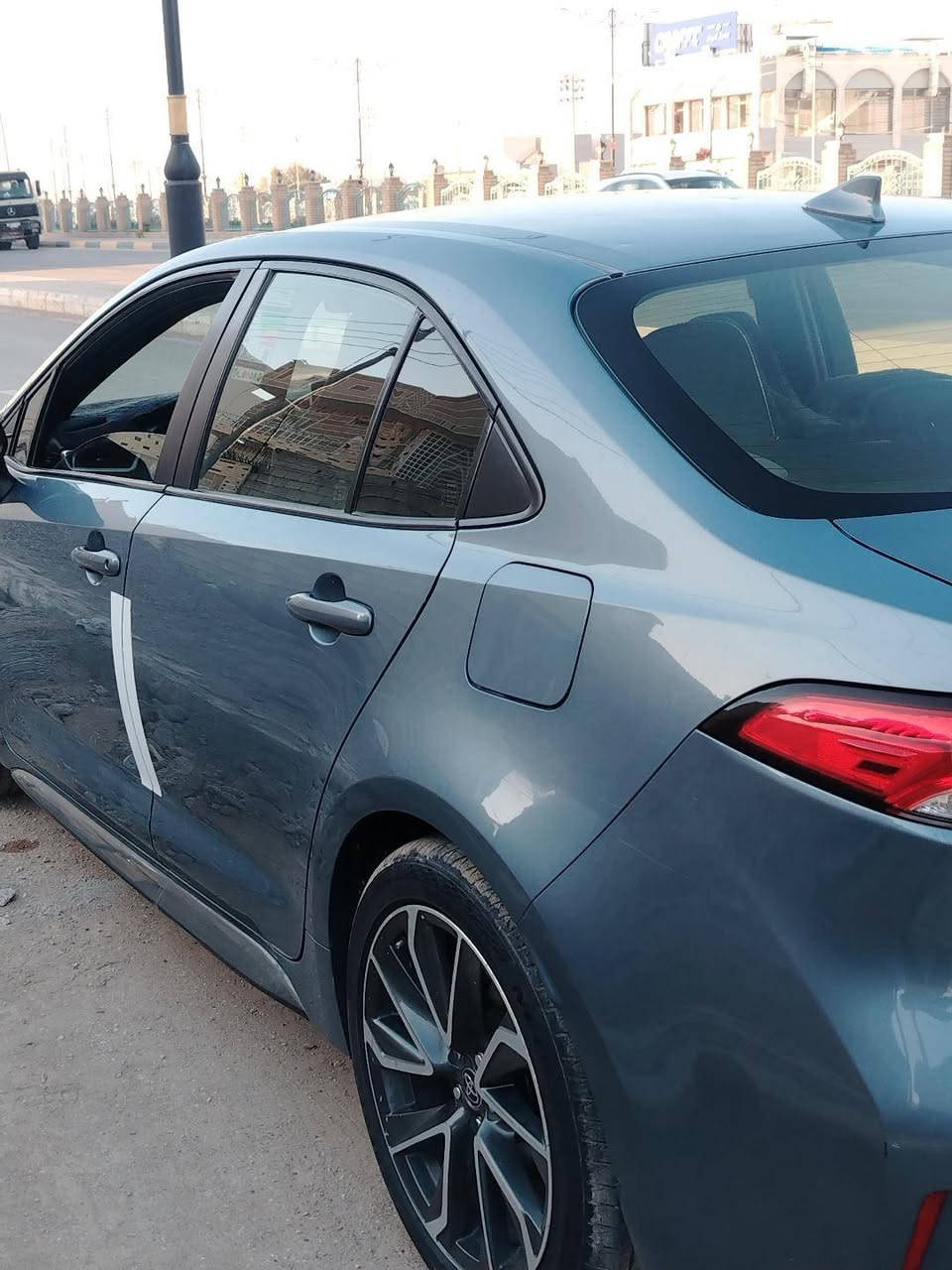 سلام عليكم كورلا se محرك 2000وارد امريكي حادثها جاملغ وبنيد مبدل صفحت السايق  ومصور رقم الشاصي اذا تريد تتاكد وبالعراق   جهة الصدر باب وجاملغ امامي فقط رش  نتيجة شخط تخريب 
بدون معجون ولاتعديل وشواصي ولغود كفالة ومكفولة من اي عيب شرعي
سيارة رقم ديالى معوقين باقي سنة ونص وتتحول والمعوق جاري اكاتبك وياه وبيتهم
ب١١٠ السعر 
عنواني ديالى كنعان
رقم *********** بي وتساب
