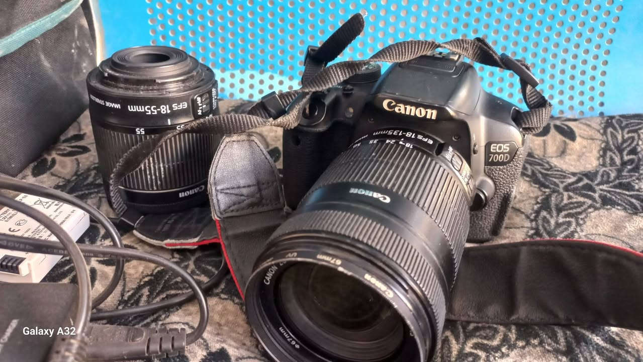 كامرة كانون ٧٠٠ دي عدستين توصيل متوفر السعر بالفديو موجود


**إذا كنت صاحب هذا الإعلان وتريد حذفه لأي سبب، رجاءا أرسل رسالة إلى الدعم الفني**