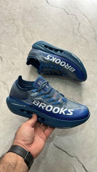 أحذية ماستر • مراسلة واتساب • متوفر