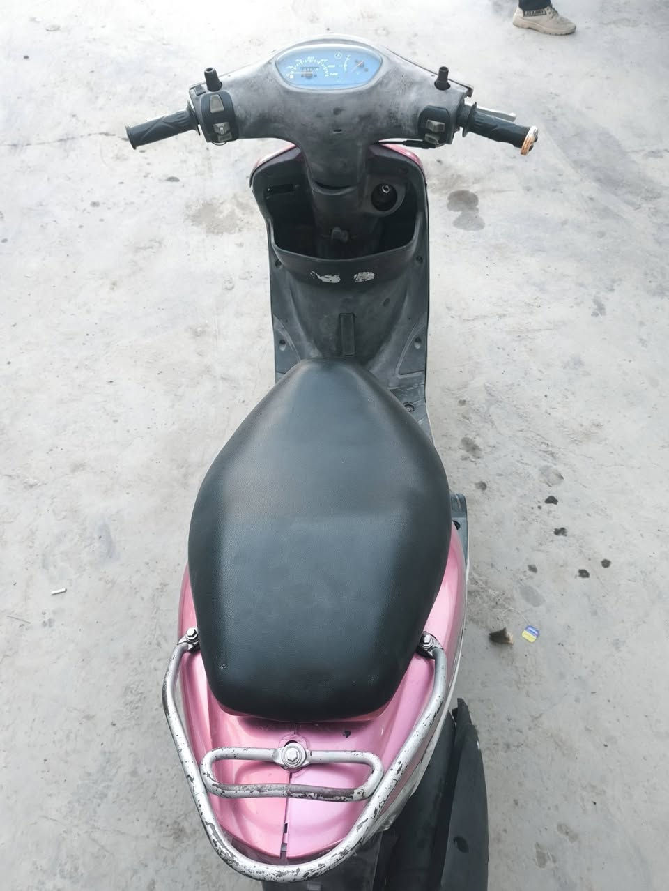 يا الله السلام عليكم ماكس منغولي بوشة 49 دراجة شلعة معدل خير من الله مكينة خرسة متسمع بس صوت الصلنصة كفرات ملحات تايرات نضاف كهربائيات شغالة سلف هندر شغال نكرة وحدة السعر 450 وبيهة مجال شراي تعال ودلل عنواني بعقوبة التحرير الحولي قرب دائرة الكهرباء القديمة *********** المو شراي لا يراسل ويتعب روحة
