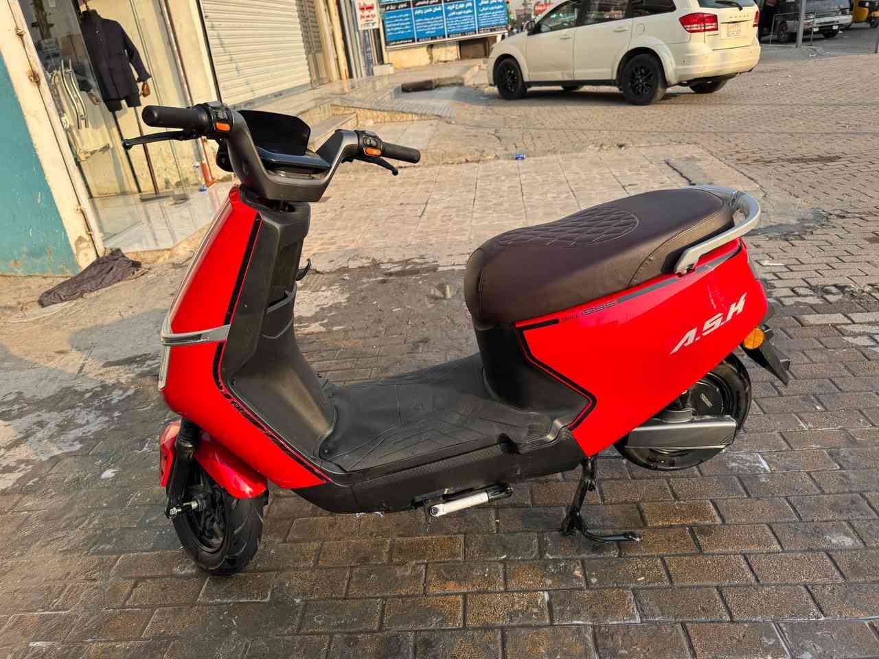 سلام عليكم دراجة شحن ASK نضيفة 2025الشهر التاسع  دراجة نضيفة من الصدريه سرعة 6بطاريات سرعة63 شاشة تقرالك العطل وبيهة مثبت سرعه وبيهة نضام رجوع للخلف وبيهة نضام عطل اليده  دبل اشارة كشن جوزي بيهة قاطع الدوره***********رقمي واتساب مكاني مدينه الصدر وشراي بيك خير وتدلل السعر 600 سبب البيع محتاج فلوسها
