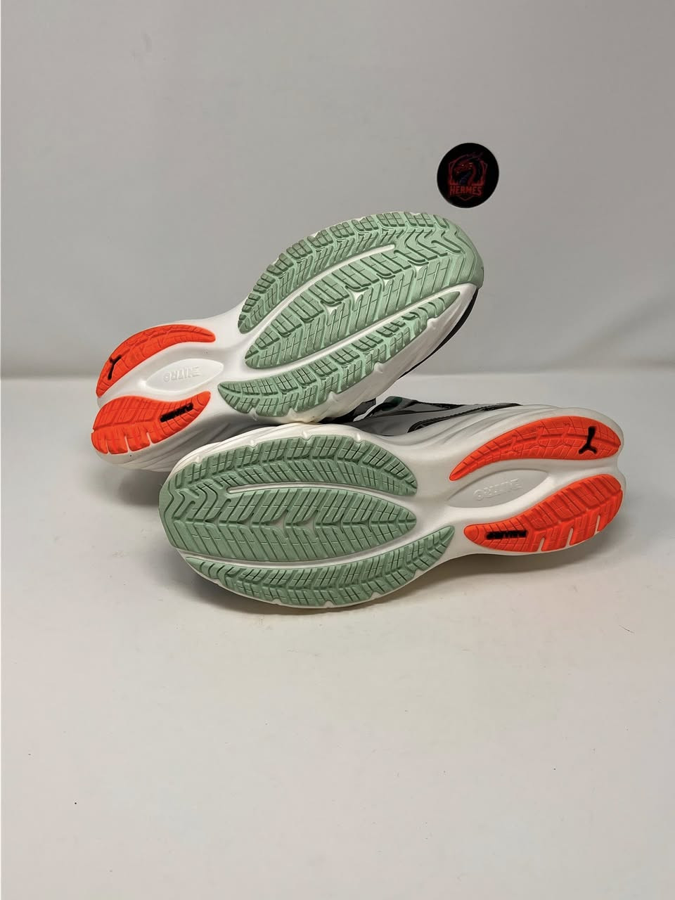 متوفر ✅
Puma nitro
الحجم:42(26.5سم)
الوصف: باله فيتنامي نظافة 💯، حذاء جري ممتاز بدون وزن وفوم تحس انك واكف على غيوم

السعر:   35 الف دينار عراقي.

🚚 يوجد توصيل لجميع المحافظات وجميع المناطق في العراق

ادخل انستا شوف القطع القويه المتوفره 
https://www.instagram.com/hermes.storex?igsh=MTQwdWQ4OTZ1YmxoMg%3D%3D&utm_source=qr


**إذا كنت صاحب هذا الإعلان وتريد حذفه لأي سبب، رجاءا أرسل رسالة إلى الدعم الفني**