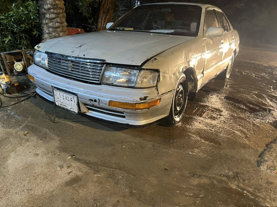 سلام عليكم سياره بطه مكينه ٢ ونص مكينه وكير مشروطات كصه بيه السياره قماره  رقم ديالئ هاي واضحه بل صور  السياره  راعيه بغداد السعر ٢٥ وبيه مجال رقم التليفون *********** مكان نجف مشخاب
