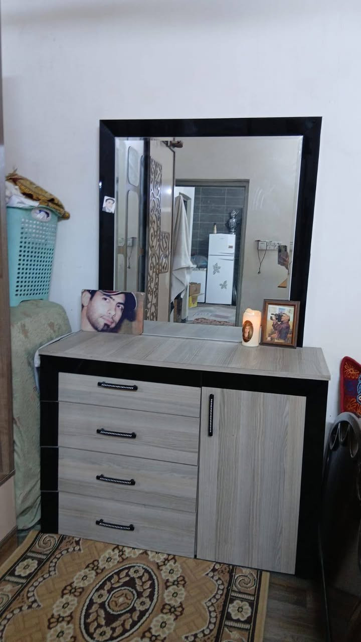 للبيع
مكان 
شارع فلسطين


**إذا كنت صاحب هذا الإعلان وتريد حذفه لأي سبب، رجاءا أرسل رسالة إلى الدعم الفني**