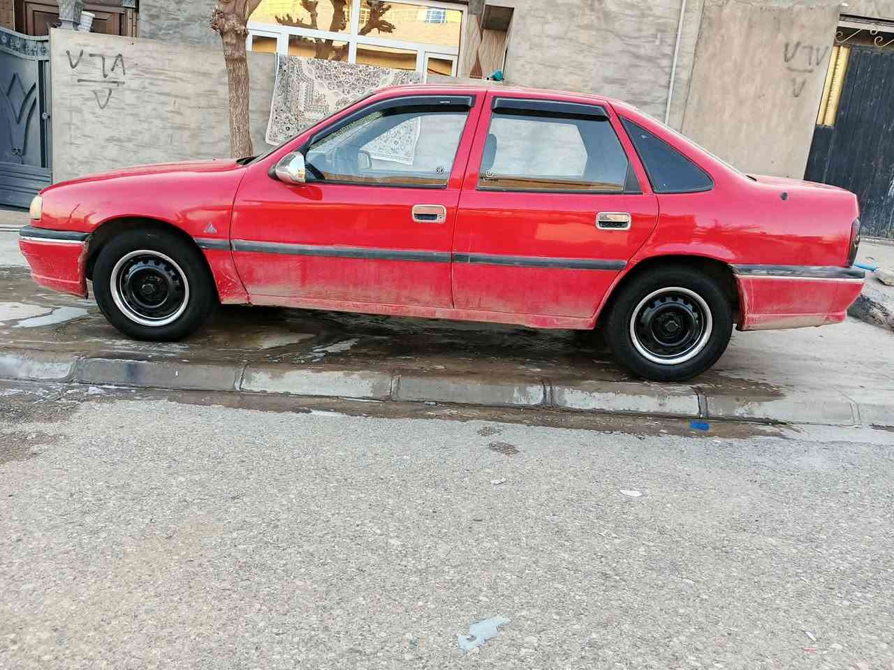 ***********
***********

ئۆپڵ ڤیکترا مۆدیل ١٩٩٣ سەنەوی ئەوەلیات مەکینە ١٦ قایشپان گێڕو مەکینەو گرایشەفت و گەرمی بەشەرت بێدەعم بێلێدراوی زۆر توندو تۆڵەو نمونەیە لە جوانی سعر ٢٥ گڵا کەمێ مەجال 

ناونیشان چمچماڵ
