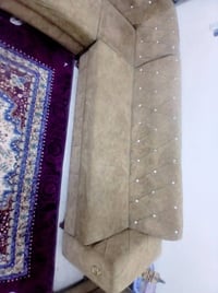 كنب • ٥مقاعد • واتساب