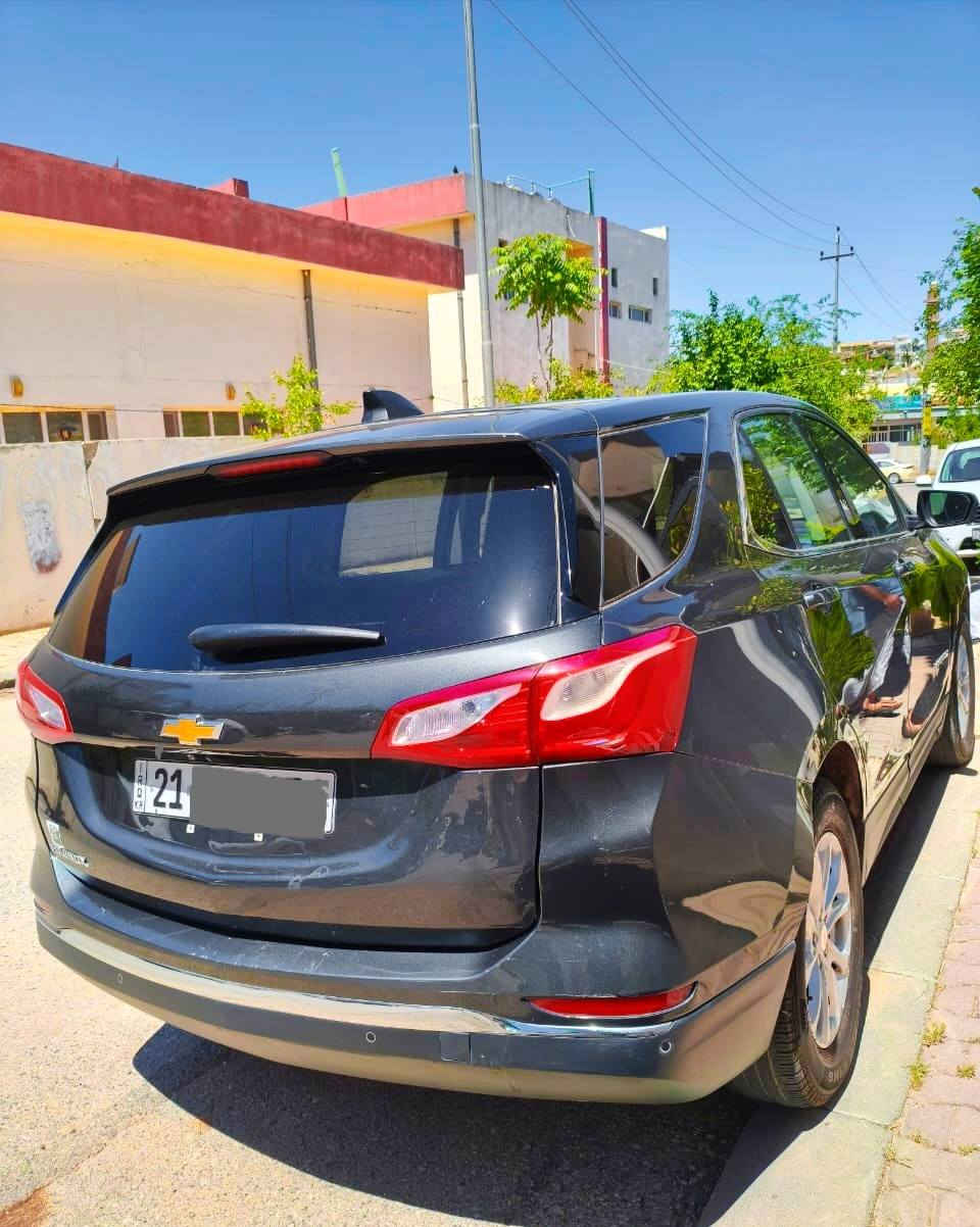 شوفرلێت ئیکونیکس2020
مواسفات lt فول مواسەفاتە جگە لە سلایت کوشن کارەبا و کوشن هیتەرو کوشن جلدو ئۆتۆ ستۆپ و ئۆتۆ هۆڵد شاشەو کامێرەو حاسەی دواوەوپێشەوەو رادارو راداری جادەو زۆر مواسەفاتی تر 87 هەزار ڕۆیشتووە سەنەوی ەازەیەو بەناوی خۆمەوەیە بەشەرتی تەحویل و غرامە و گێرومەکینە ،دووپارچەو پەڵەیەک بۆیاخە بێ ناوگرتن .
نرخ 118 گەڵاو معامەلە
*********** 
*********** السليمانية, العراق
