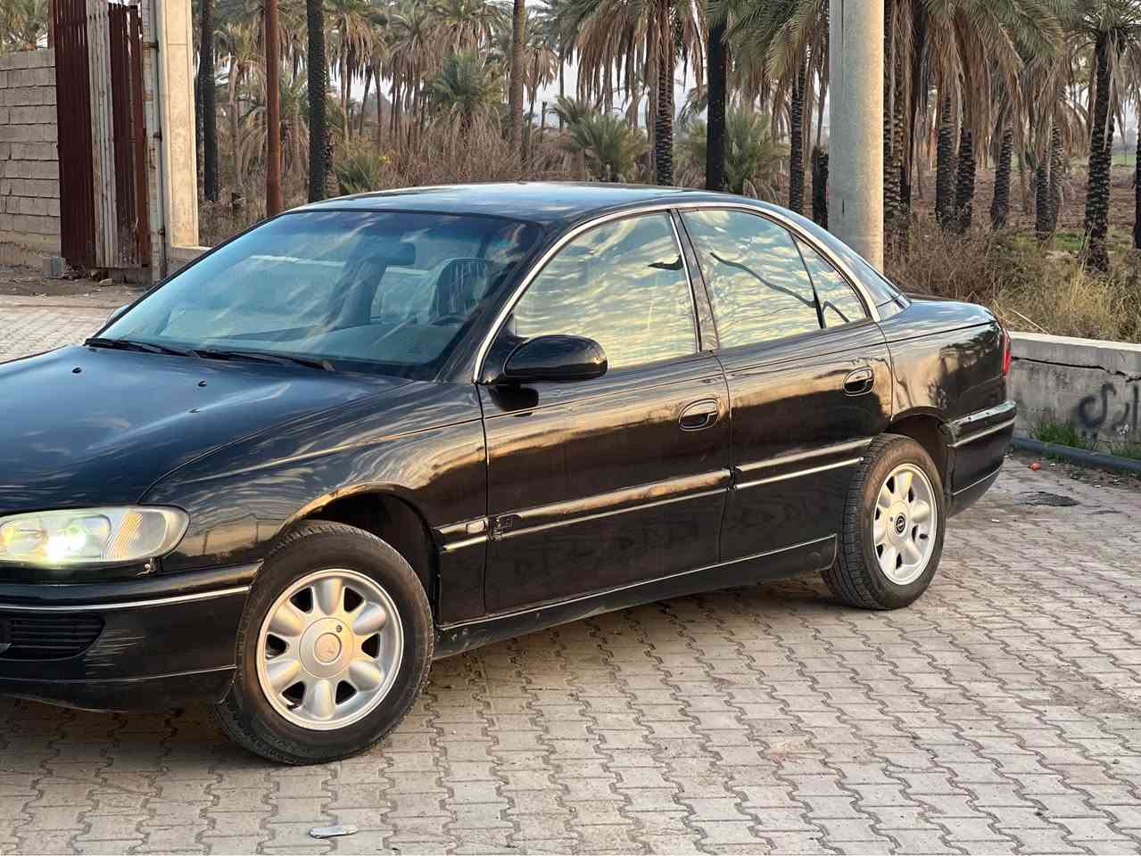 سلام عليكم 
أوبل اميكا موديل 1995
السيارة بحالية جيدة 
تبريت شغال مالي عيب 
تخم عدسات عالي ناصي LED عليهة
بصمة تشغيل عن بعد 
مكينة ياباني v6
دواخل لوك 
شاشة ايباد 
سيارة رقم أربيل 
تريد تحويل تريد وكال موجود
مكان السيارة ديالي (خانقين)
وهاذة رقمي***********
و السعر 41 خناقين, ديالى
