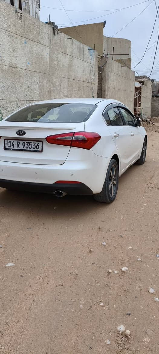 سيراتو 14 خليجي كفالة
سنوية باسمي لل27
ثلاث انضمة قيادة 
تحكم سترن
لايت زنون
مرايات شفط مع السويج
شفتات ستيرن
السيارة جاهزة حدادية
تخم تاير  مكينة 1600 دكشن عالي السيارة جاهزة وحلوة مال جناي
السعر( 130) وبيها مجال 
رقمي واتساب ***********
