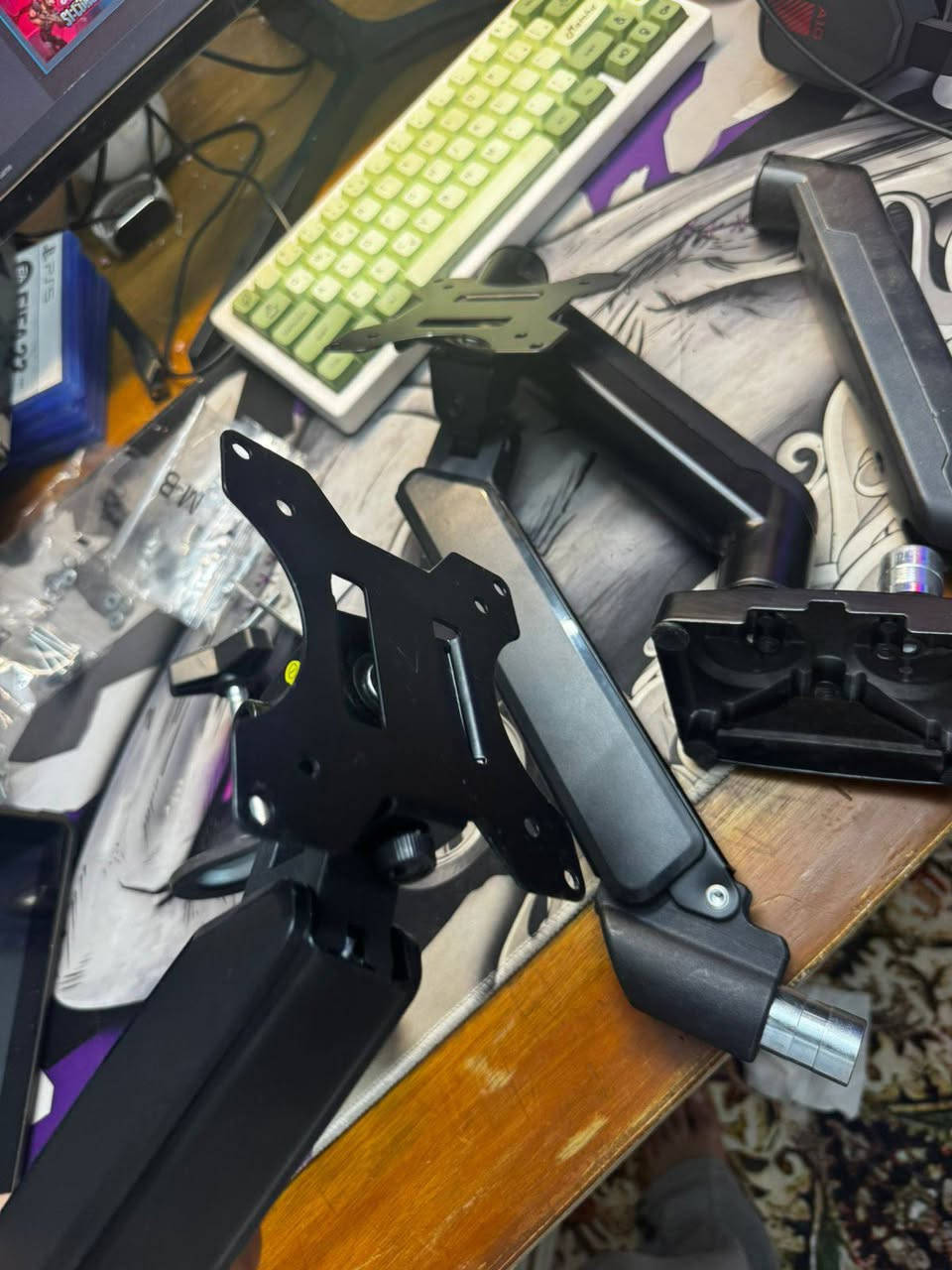 سلام عليكم
ستاند شاشتين مونيتر 
يتحمل وزن 
حديد ثقيل 
للبيع سعره 30
🚨كامل ملحقات مابي اي نقص🚨


**إذا كنت صاحب هذا الإعلان وتريد حذفه لأي سبب، رجاءا أرسل رسالة إلى الدعم الفني**