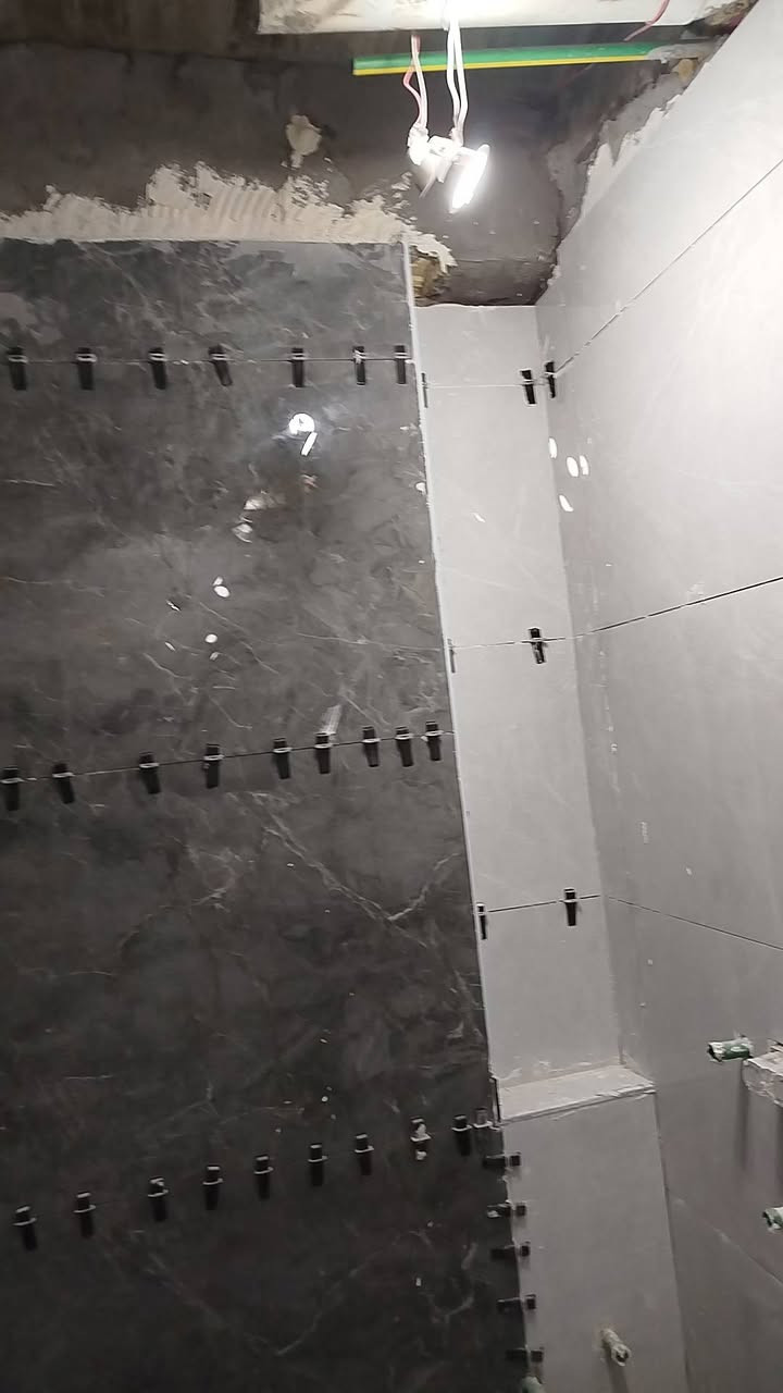 خلفه تطبيق بورسلين سيراميك كاشي ومرمر تركيب درج متفرغ حاليا شغل درجه اوله ***********بي وتس
