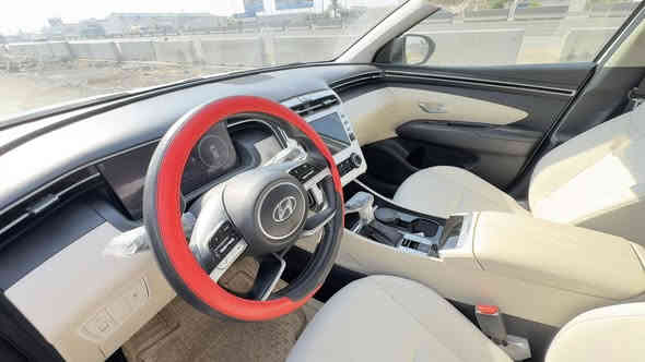 السلام عليكم 
للبيع توسان 2024 رقم بغداد الجديد بأسمي 
السياره ماشيه 28 الف بعدها جديده 
مكفوله كفاله عامه عدا أصبع بارد بلجاملغ الخلفي حتى ممبين 
سياره فول مواصفات عدا البانوراما 
تحكمات
بصمه 
تبريد قطعتين
أشاير مري 
شاشه 
كيجات شاشه
كشتات كهرباء 
حساس امامي خلفي 
٣ انضمه قياده
مثبت سرعه
السياره مكانها بغداد 
للتواصل *********** 
متواجد اتصال + واتساب 

 سعرها ٢٢٧ وبيها مجال للشراي
