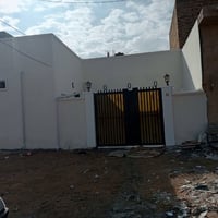 حي الزيتون • دار ١٠٠م • غرفة وصالة