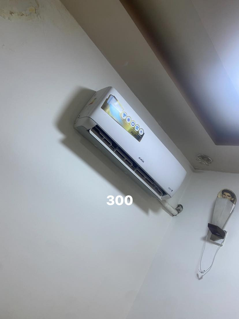 مساء الخير سبالت للبيع شرط الشغل  اوكيا طن ونص كلنز طنين.                                                                                        ***********
