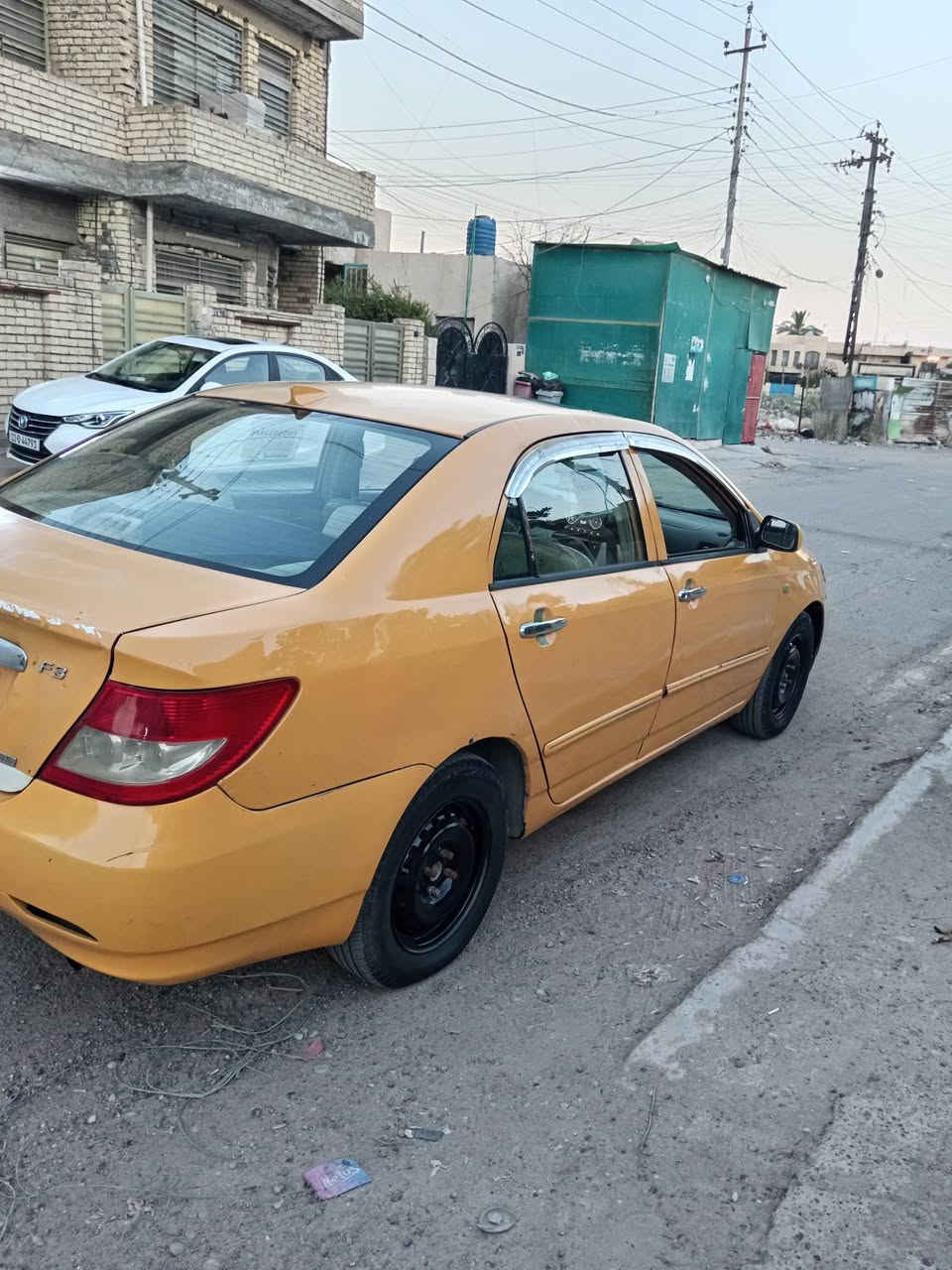 سلام عليكم للبيع BYD f3 مديل 2011 مكينه وكير خير من الله تبريد ثلج حداديه نص عمر سياره بأسمي بيها ضربه بجاملغ الأمامي صفحه السايق ومصبوغه حزام السعر٤٠ وبيها مجال العنوان البياع حي المواصلات الرقم ***********
