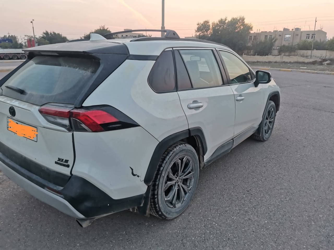 مكلف بالنشر......... 

للبيع او مراوس تويوتا راف فور موديل 2022  هايبرد ماشيه 36 الف رقم السلمانيه شرط التحويل  كير مكينه بطاريات كهربائيات شواصي كله مكفول 
فول مواصفات XLE 
فتحة سقف  رادارات تدفئة مقاعد كشن كهرباء 
السياره مصبوغه حزام وبارد بالقمارة
السعر 145ورقه  غير متواجد عل فيس للتواصل اتصال او واتساب :***********العنوان سامراء
