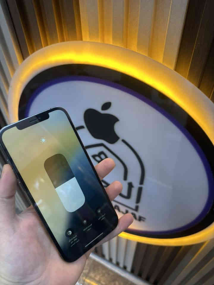 ١٢ برو ماكس ذاكره ٥١٢ جهاز فول ب ٣٢٥ مكاني النجف ***********
