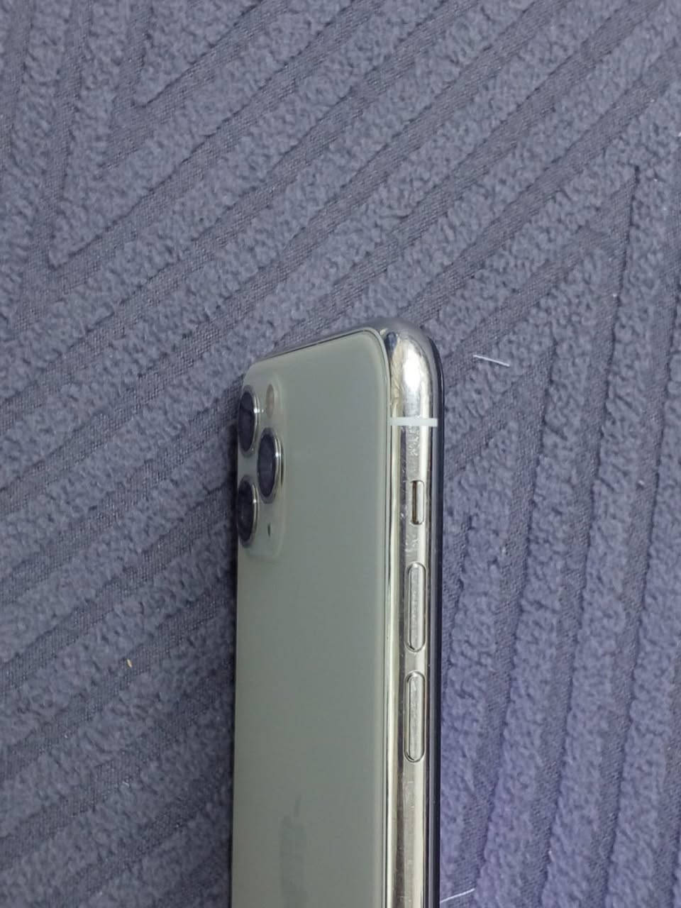 سلام عليكم
ايفون١١برو ماكس 
ذاكره٢٥٦
مبدل شاشه وبطارية
مكان النجف الأشرف
رقم الهاتف ***********
سعر ب235
