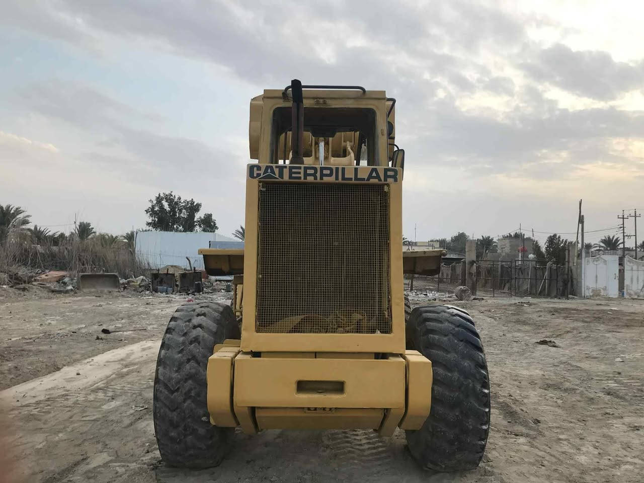 السلام عليكم للبيع شفل كتر موديل 1993 اصل حجم 936E رقم بغداد ألماني شفل جديد و شغال ما بيها اي نقص الاستفسار ***********     ***********
