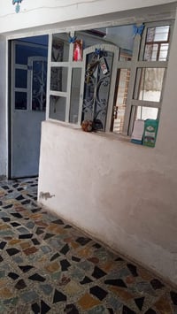 نصف قطعه للبيع ب قطاع الرابع قرب المركز طابقين مسلح استفسار 0770476811...