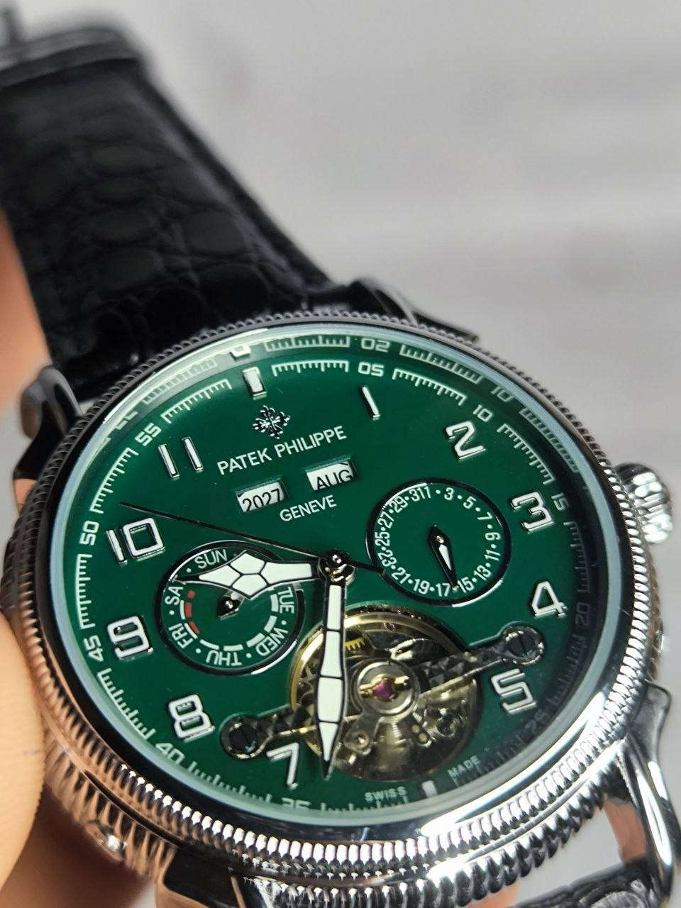 باتك فلبPatek Philippe
تحفه فنيه تتخطى مفهوم الوقت 
الميناء اخضر ملكي 
زجاج زفير مقاوم للخدش 
الهيكل مصنوع من الاستانلس ستيل مزخرف يجي ب( 5 تحكمات مخفيه)
مختمة من كل مكان
اميال وارقام  لامينوس 
مقاومة ماء وغبار 
منفذ تاريخ( سنوي / اسم الشهر / وشهري /واسبوعي ) 
25 حجر 
سير جلد طبيعي (شغل خاص)

القطعة ابد ما تتفوت
ملاحظة متوفره قطعة واحده فقط 
السعر :- 70 الف ع اول تم 
للحجز والاستفسار يرجى الاعتماد خاص


**إذا كنت صاحب هذا الإعلان وتريد حذفه لأي سبب، رجاءا أرسل رسالة إلى الدعم الفني**