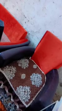 عندي اغراض للبيع مكان مدينه الصدر اتصال على هذا الرقم 07714476984