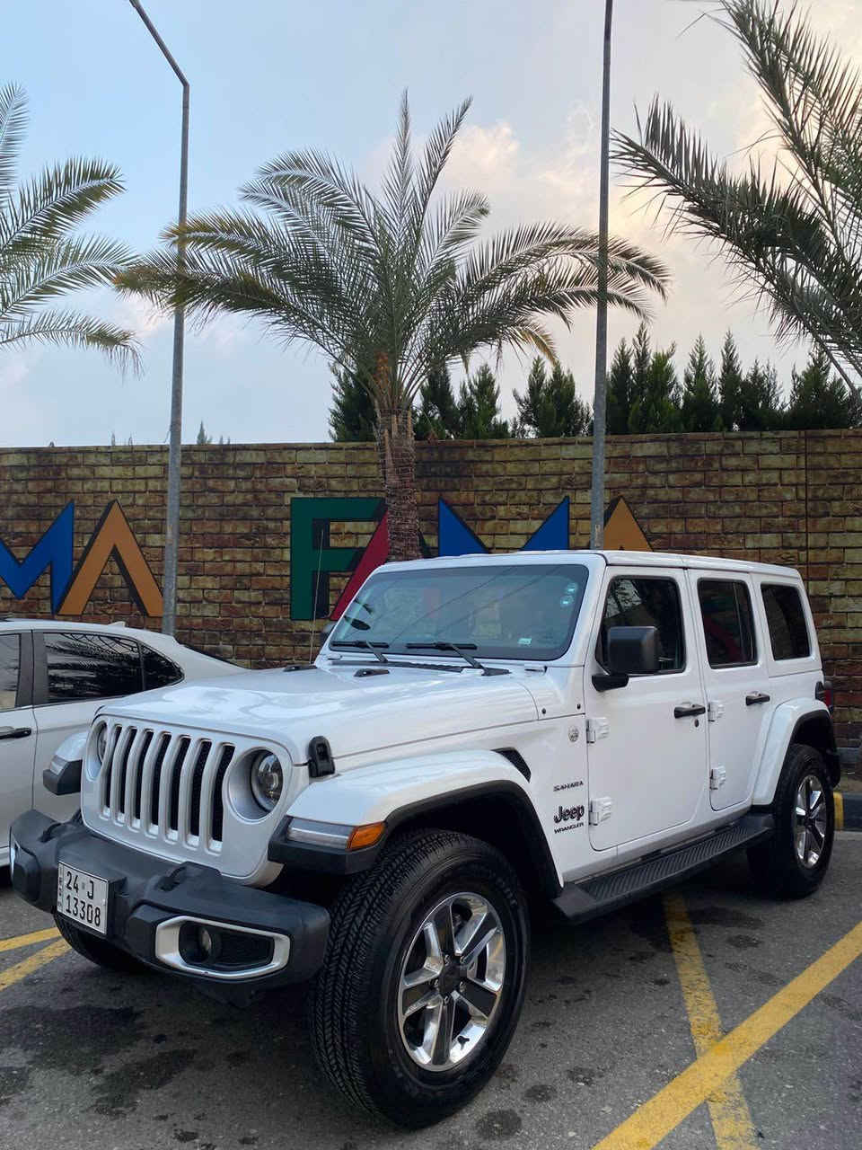 ‏Jeep wrangler 
موديل :sahar
سنة الصنع : 2023
المسافة المقطوعة :20 mil
السعر: 367
حالة سيار :دعامي للدعماي شرط كلين تايتل
للمزيد من المعلومات،يرجى الاتصال
على:0️⃣7️⃣5️⃣0️⃣8️⃣5️⃣7️⃣4️⃣1️⃣5️⃣4️⃣ دهوك, العراق
