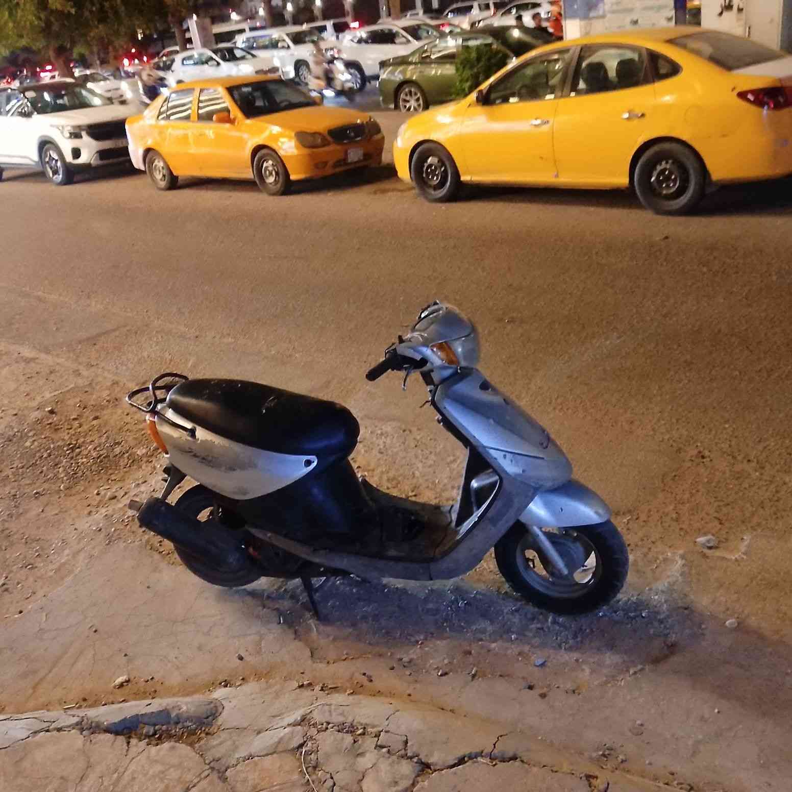سلام عليكم ماكس قجمة اللبيع مكينة خير من الله دراجه فول شلعاة معدل فول كابريتر بلادي كفراتها الاصلية المختم مكان بغداد شارع فلسطين سعر 200/ وبيها مجال قليل ***********
