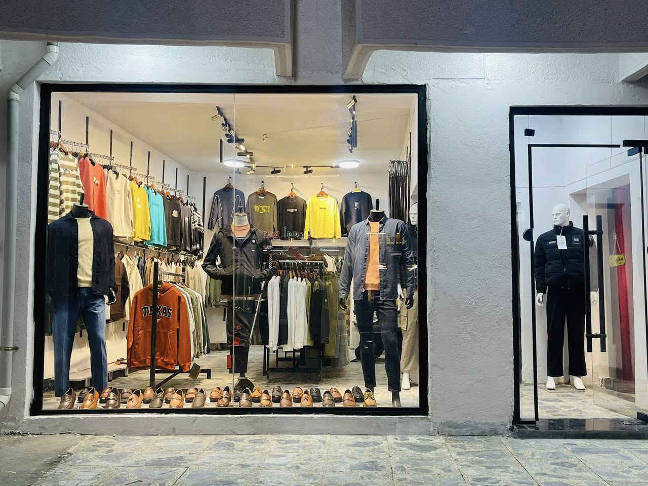 بسم الله وع بركة الله تم أفتتاح موقعنا الجديد تقاطع العباسي 

مجاور المصوريين مقابيل قاسم للرياضة 

بمناسبة شهر رمضان المبارك نقدم لكم أول عروضنا ولمدة ثلاث ايام فقط يبدأ العرض من يوم غدا بعد الفطور مباشرة 
👇👇👇👇👇👇👇👇👇👇👇👇👇👇👇👇 
👇👇👇👇👇👇👇👇👇👇👇👇👇👇👇👇

#دار_الأيهم_للألبسة_الرجالية

تشيرت ب_ 10
سويتر ب _ 10 
حذاء  ب _ 10 
بدي   ب _ 10 
بجامة ب_ 10 
قميص ب _ 15 
بنطرون ب _ 15 
القماصل ب_20


**إذا كنت صاحب هذا الإعلان وتريد حذفه لأي سبب، رجاءا أرسل رسالة إلى الدعم الفني**