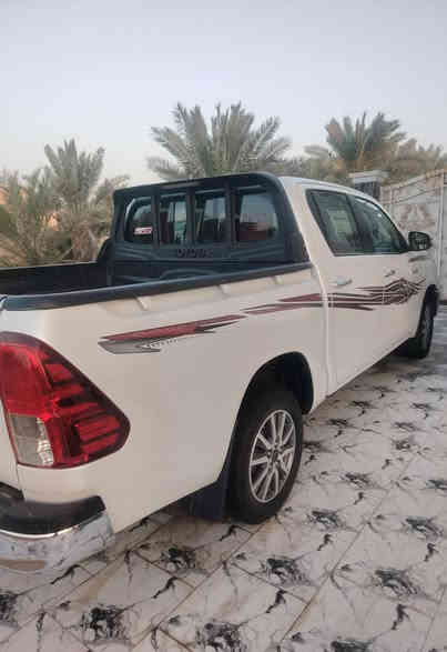 السلام عليكم ورحمه الله وبركاته للبيع هايلوكس تويوتا موديل 2024 سعودي مكفولة كفالة عامه رقم مثنى باسمي
السعر 290 وبيها مجال رقم الهاتف ***********
