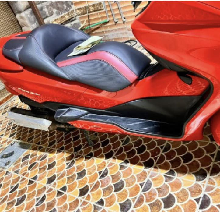 كير 7نمر 4 تحويلات
بصمه +سويج طوارئ

كمرك مدفوع أوراق كامله ( كتلوكات الشركه وياه )

ماشيه (50) ألف بانزين محسن ودهن امزويل

سعر 13$ونص وبيه مجال عنوان بغداد

الدراجة نظيفة 

ملاحضه ... ماتلكون مكمرك بهذا السعر


**إذا كنت صاحب هذا الإعلان وتريد حذفه لأي سبب، رجاءا أرسل رسالة إلى الدعم الفني**