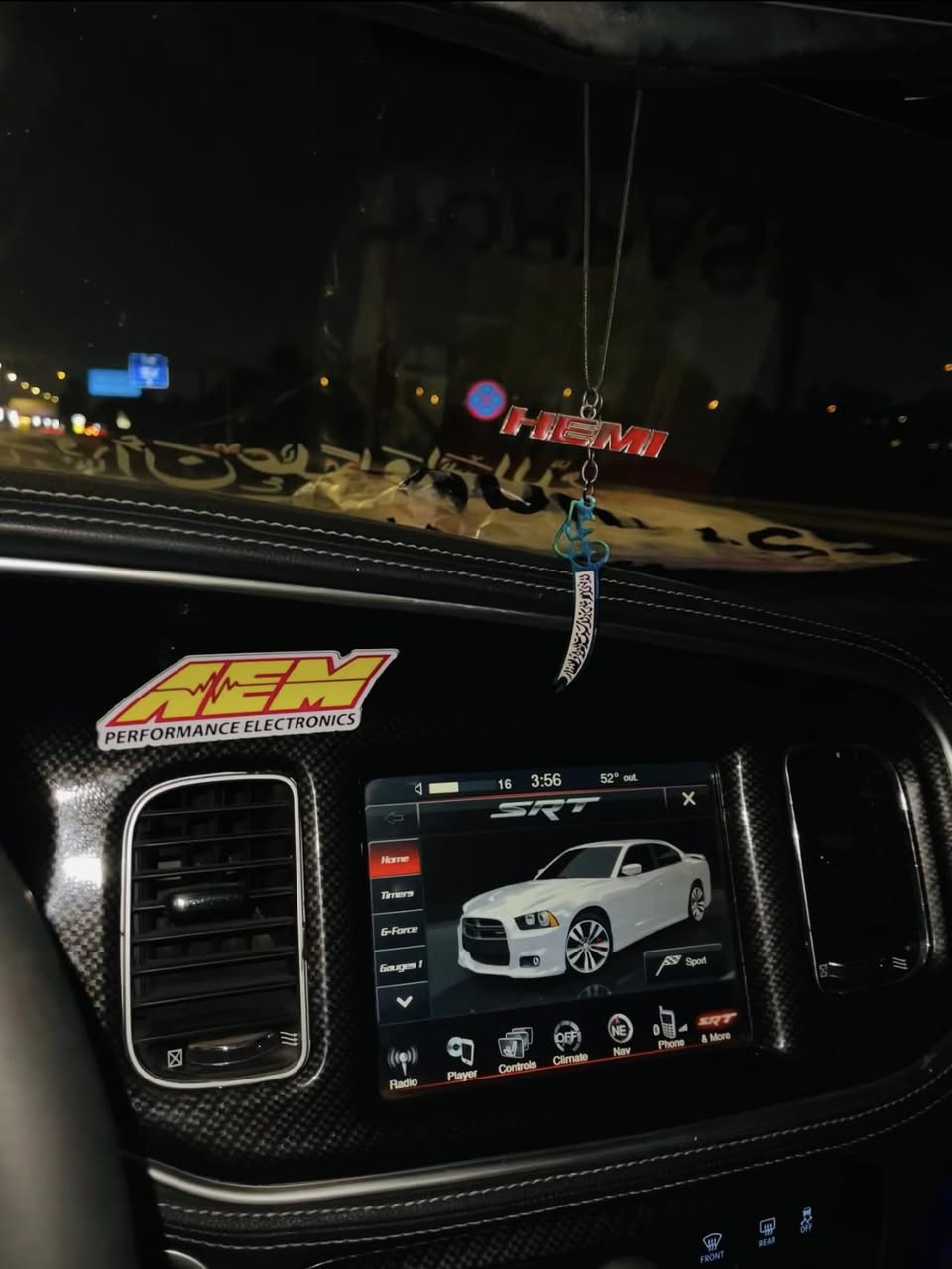 RT max فول فول مواصفات 2013 
للمراوس ب افلون فقط الي عنده يراسلني او ينزل بالتعليقات


**إذا كنت صاحب هذا الإعلان وتريد حذفه لأي سبب، رجاءا أرسل رسالة إلى الدعم الفني**