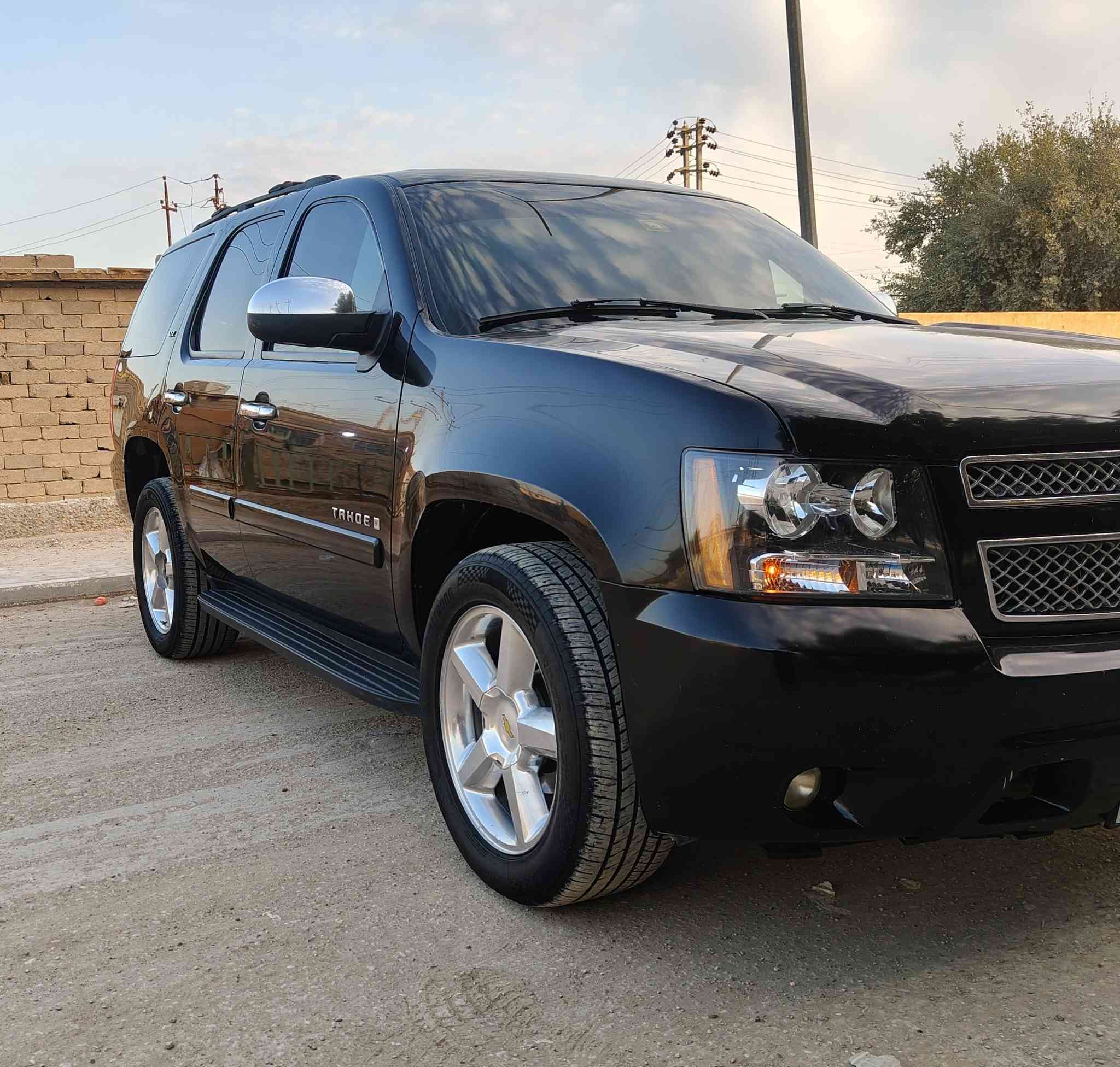 السلام عليكم تاهو خليجي 2009 كفاله ضربه وكصه وانتربول سياره فول مواصفات وجاهزه من كلشي سياره كارتون 

السعر 105 عنوان ذي قار ***********
