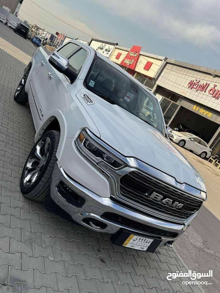 للبيع دوج رام لمتدد خليجي وكالة  اعلى فئة كفالة عامة
دوج رام 1500 لمتد كفالة عامة
الموديل 2019
المحرك : V8 5.7L .
رقم بغداد رقم
السياره مزوده بظام الغاز يعني تنسى شي اسمه صرف تعمل بنظام ((غاز //بانزين)) 

السعر : 355$

المواصفات :
* دفع رباعي 4x4. فور ويل
* رادار تفاعلي مع مانع تصادم. 
* نقطة عمياء. 
* تحذير الخروج عن المسار
* استطفاف ذكي (اوتوپارك).
* دوسات جانبية كهربائية.
* المصابيح الأمامية زنون.
* كشافات الضباب زنون. 
* المصابيح الأمامية والمصابيح الخلفية LED. 
* دخول ذكي (بصمة). 
* تشغيل عن بعد.
* مقاعد من الجلد الفاخر. 
* المقاعد كهربائية مع ميموري.
* المقاعد الأمامية تبريد وتدفئة. 
* المقاعد الخلفية تبريد وتدفئة 
* صناديق جانبية بالبدي 
* الستيرن تدفئه .
* شاشة كبيرة 12 أنچ.
* نظام ملاحة نفكيشن GPS.
* حساسات امامية وخلفية.
* مانع تصادم خلفي. 
* مكيف خلفي.
*محدد سرعة.
* ويل كروم قياس 22 انج.
* مرايا كهربائية جانبية من الكروم قابلة للطي كهربائيا.
* شاحن موبايل لاسلكي (واير ليس).
* الشباك الخلفي كهربائي. 
* المرايا الجانبية تدفئة. 
* باب الصندوق كهربائي. الخلفي .
* امكانية تعديل ارتفاع دواسات البنزين والبريك.
* هاند بريك كهربائي.
* جوبلسات جگات تصعد وتنزل 
* حساسات امامية. 
* حساسات خلفية. 
* مرايا مع خاصية التعتيم الذاتي. 
* مساحات تخزين إضافية

للاستفسار خاص او الاتصال على الرقم (***********)
