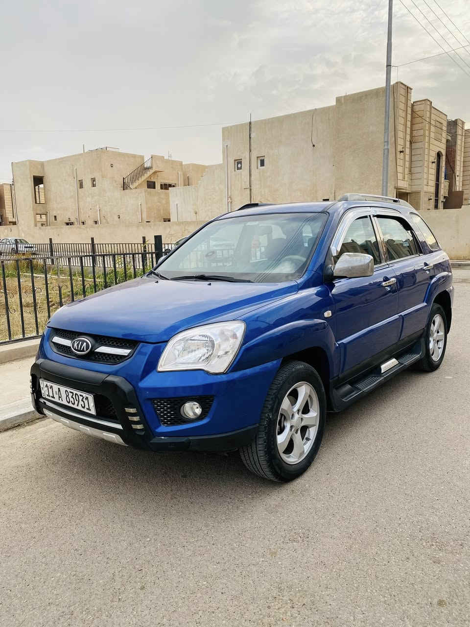سلام عليكم للبيع كيا سبورتج موديل 2009 كير محرك صدر تايرات كهربائيات باتري كلهن شرط سياره حلوه وجاهزه ومال جناي السياره تبريد ثلج❄️تدفئه نار🔥السياره فول مواصفات كشانه تبريد تدفئه تحكمات ستيرن اشاير بلمري سلايت وبعد بيها هواي مواصفات رقم بغداد دولي سنويه جديده شرط التحويل والغرامات …ملاحضه السياره مكفوله كفاله عامه حت الدعاميات بدون صبغ السعر 109 مكان السياره صلاح الدين تكريت رقن الهاتف للأستفسار اسيا ***********
