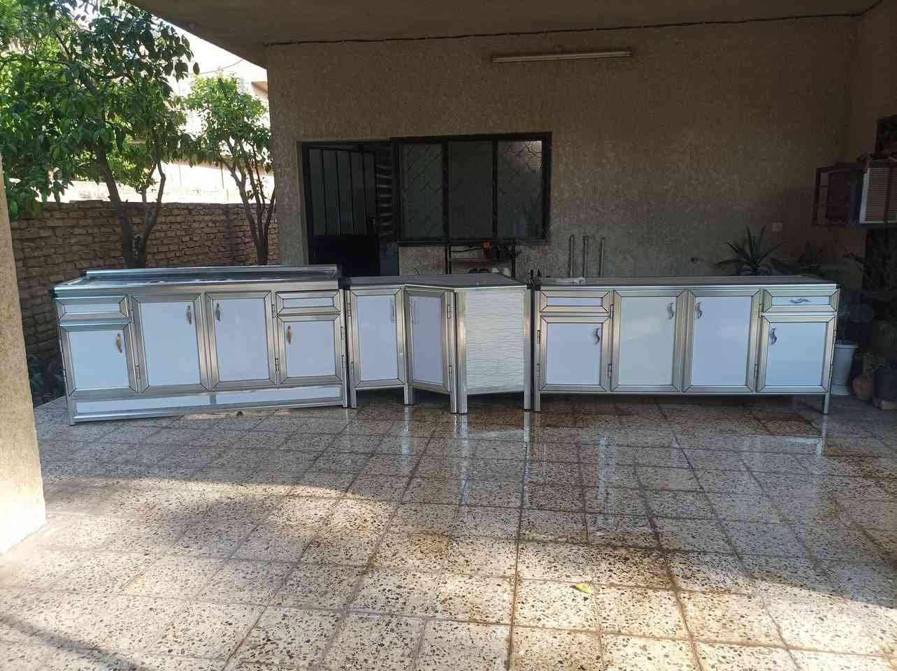 كاونترات للبيع 3 قطع
قطعه  2 م 
قطعة 190 
زاوية 120 

للتواصل خاص او ***********
