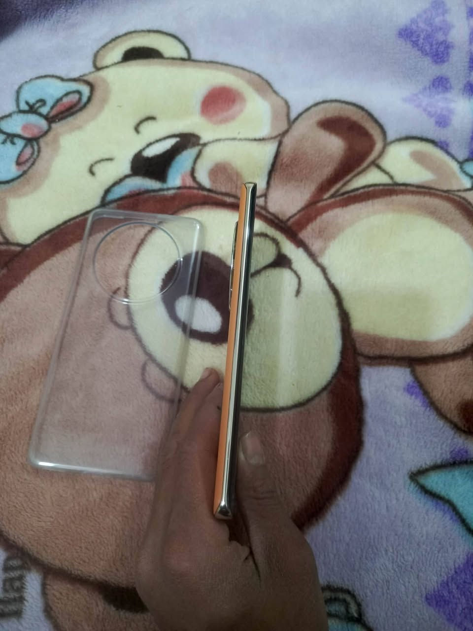 السلام عليكم للبيع هونر إكس تسعه سي الجهاز بعده بل كارتون صار نهارين  انفتح من الكاتونالاستفسار ***********وتساب أو ماسنجر الخط شغال
