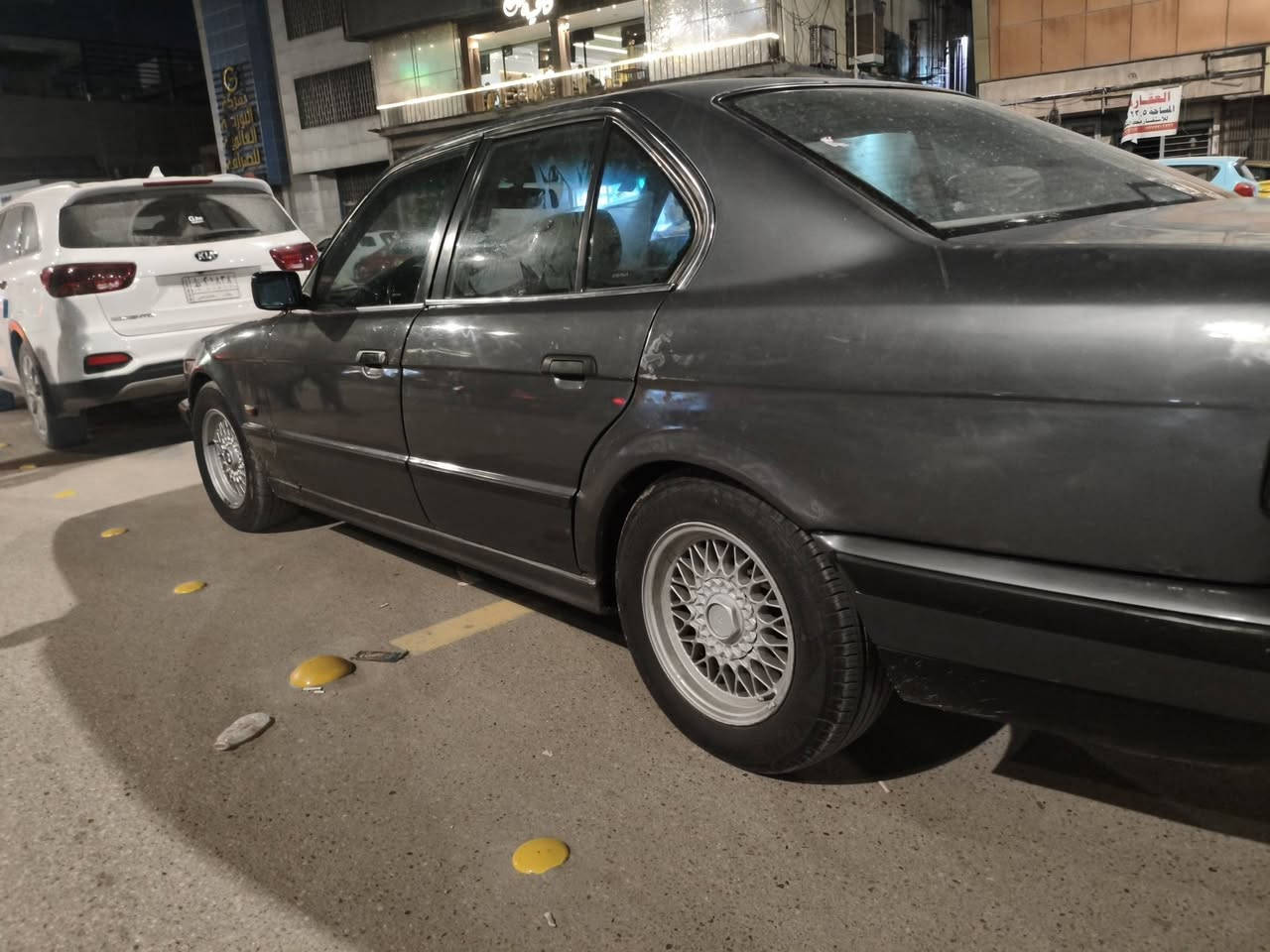 بي ام حلوه 525 مسكر فنوي سياره جديده كفاله عامه اي نقص ماكو سعره 45 *********** مكان  حله نادر
