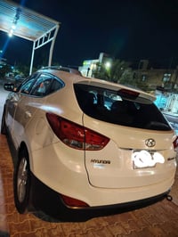 توسان • ٢٠١١ • ماشية ١٥٨
