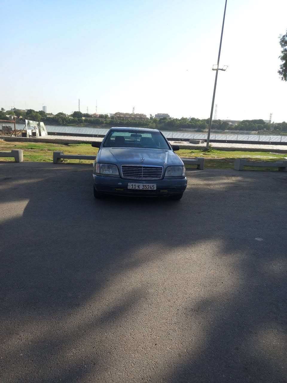 سلام عليكم شباب مرسيدس شبح موديل ١٩٩٢ للبيع او امروس مكينه وكير لكزز ٨سلندر التفصيل اتصل على الرقم ***********
