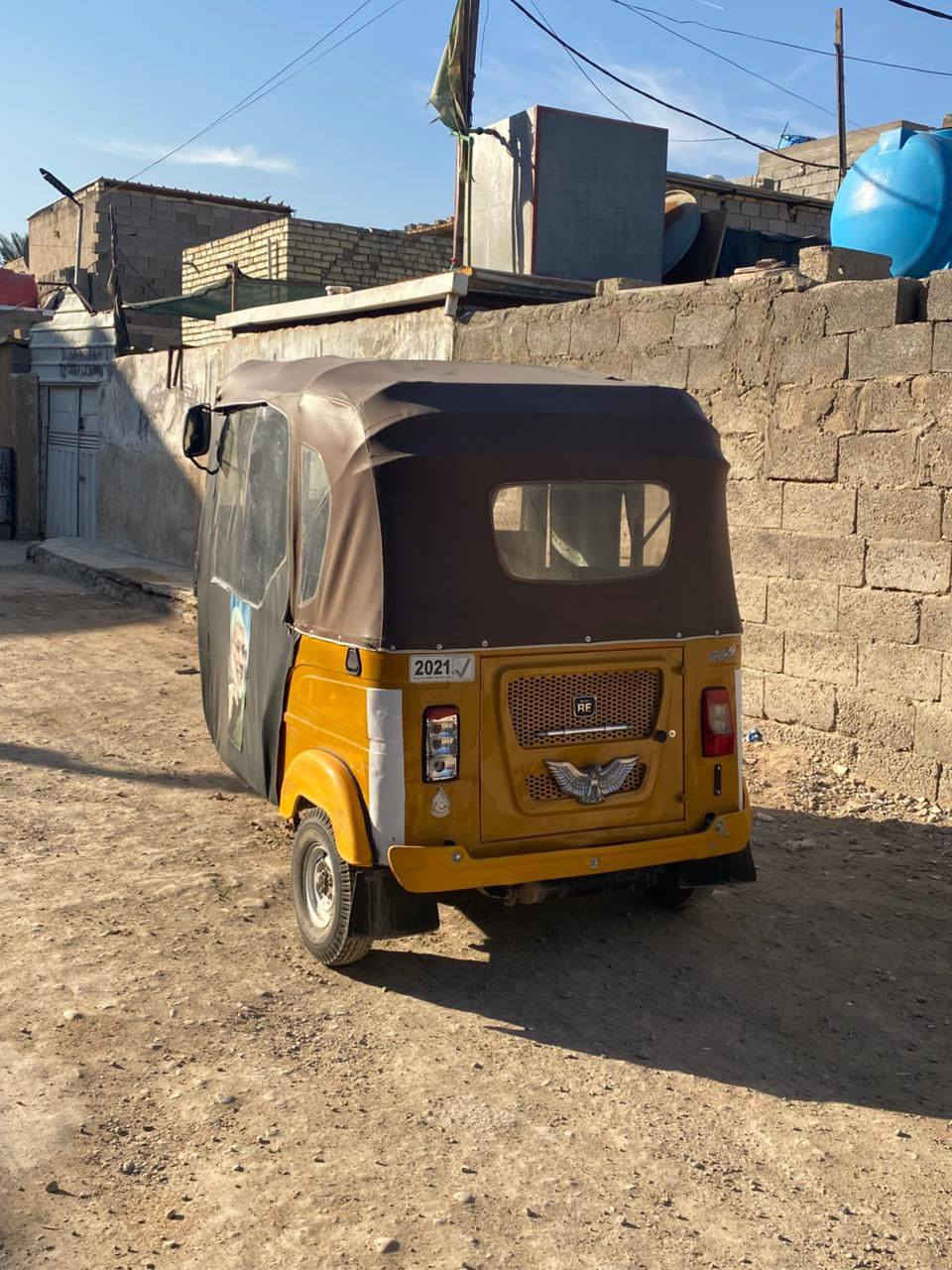 مساء الخير والعافيه
تكتك 21 خير من الله لاضربه ولا معجون فقط تكحيل .مرقمه رقم E
مكان الاامين الثانيه السعر 7500وبيها مجال 
الاتصال ***********
