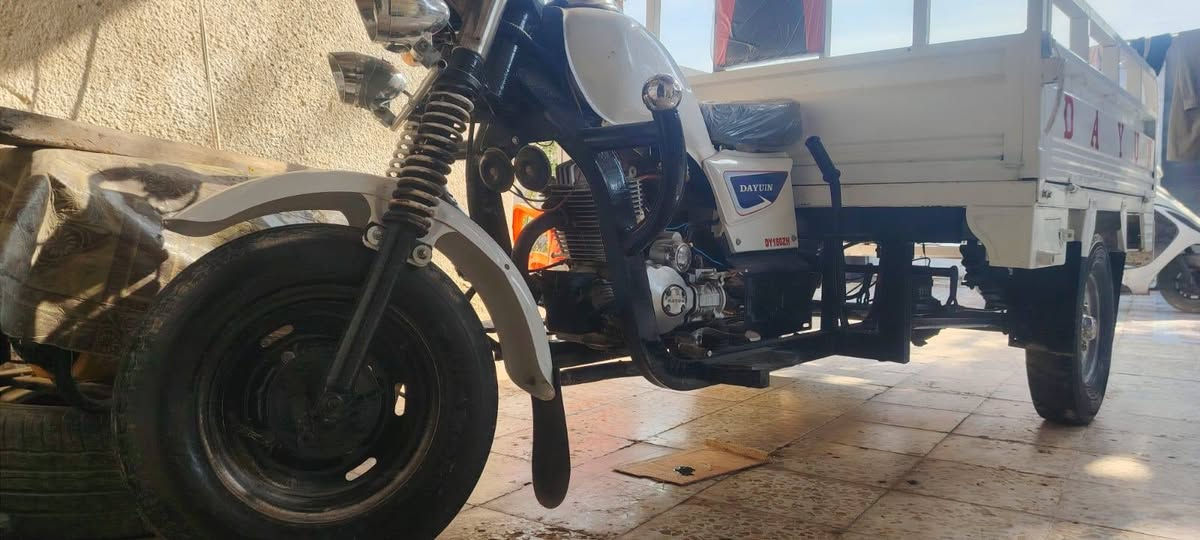 سلام عليكم
ستوته للبيع 2011 رقم ابيض ذي قار 

السعر ((مليونين)) ٠قفل قفل قفل قفل

ناصريه قضاء النصر 

***********
