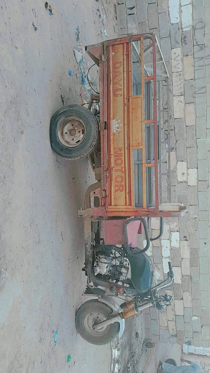 االسلام عليكم ستوته للبيع دايوان كاملة ما ناقصهة شي تجي تشغل وتطلع اوراقهة كامة الشراي يتصل السعر 700قفل قفل عنواني بغداد البياع  الرقم  ***********  محرك جديد
