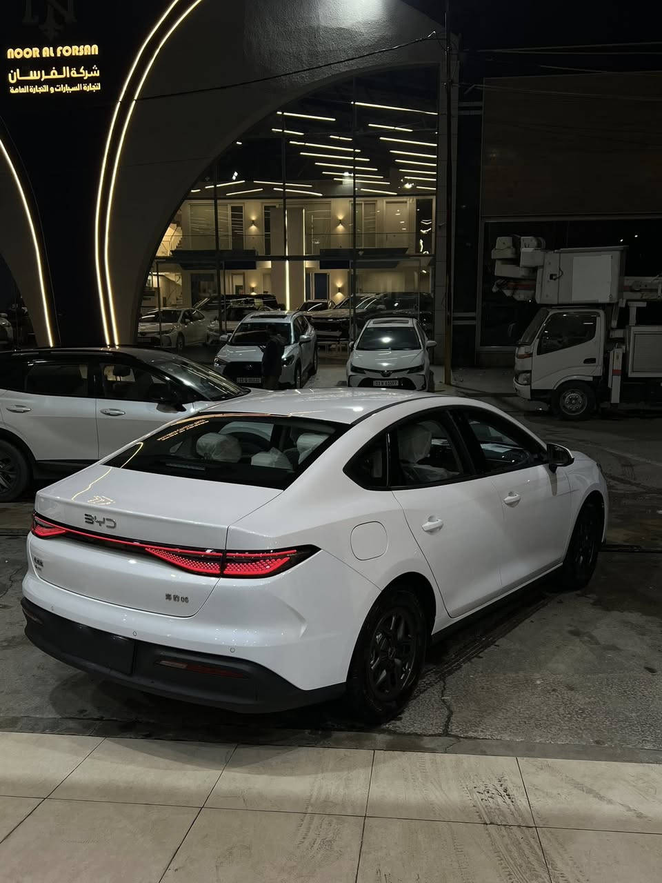 BYD
سيل 5 . 2025 
زيرو مرقم كامل سنويه باسمي 
مواصفات معروفه اناره led مكينه 1.500 هايبرد 
تفويله تمشي 2.000 كيلو مثبت سرعه اوتو هولد شاشه digital  
لعنوان بغداد : ***********￼
