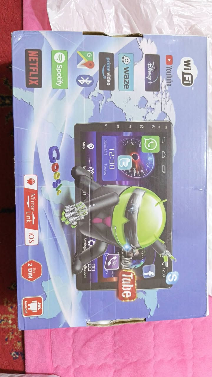 السلام عليكم شاشة سيارة بعدها بجيسها قياس 9 انج جوكر اعتقد سعرها 50 وبيها مجال مكاني 7 كيلو ***********
